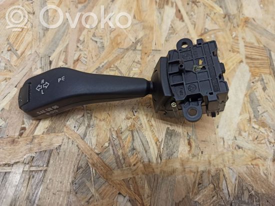 BMW X3 E83 Indicator stalk 8363668