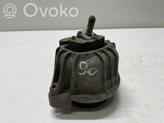 BMW 3 E90 E91 Engine mount bracket 6773743