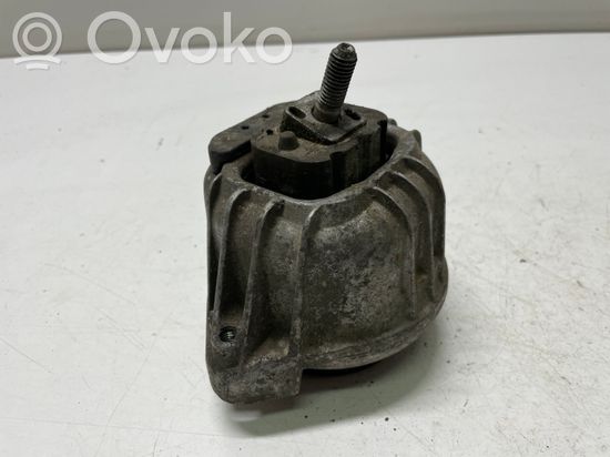 BMW 3 E90 E91 Engine mount bracket 6773743