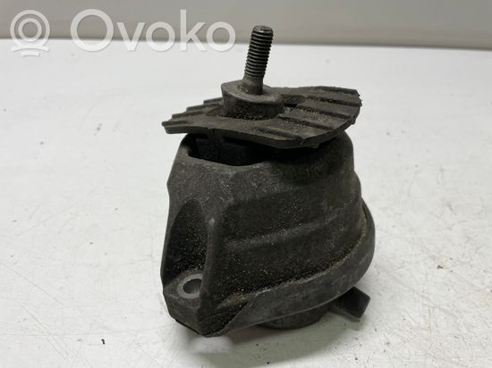 BMW 5 E60 E61 Engine mount bracket 6764692