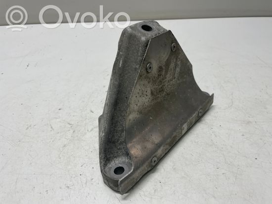 BMW 5 GT F07 Engine mounting bracket 6777028