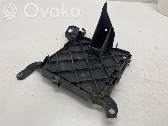 Audi A5 Other engine bay part 8W0907647A