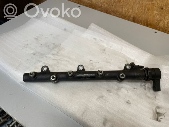 BMW 1 E82 E88 Fuel main line pipe 7787164