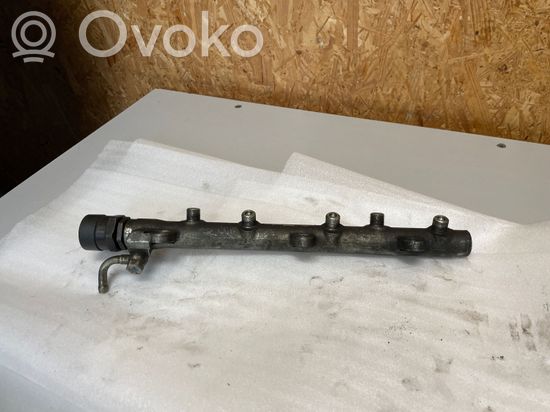 BMW 1 E82 E88 Fuel main line pipe 7787164