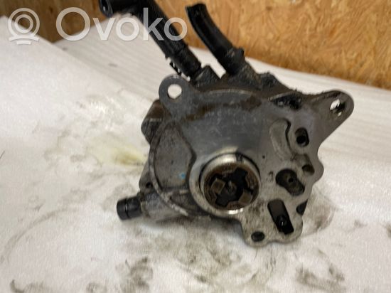 Volkswagen PASSAT B6 Vacuum pump 03G145209