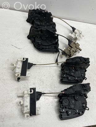 BMW 7 G11 G12 Front door soft close latching motor 2581894 2581896 2581891