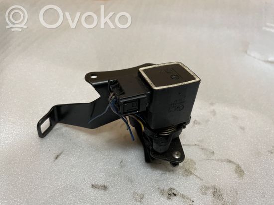 Mercedes-Benz E W210 Sensor A0125423317