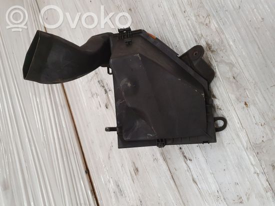 BMW 3 E90 E91 Air filter box