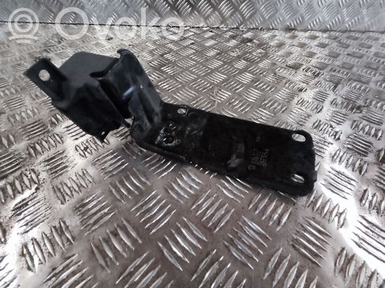 BMW 3 E90 E91 Radiator support slam panel bracket