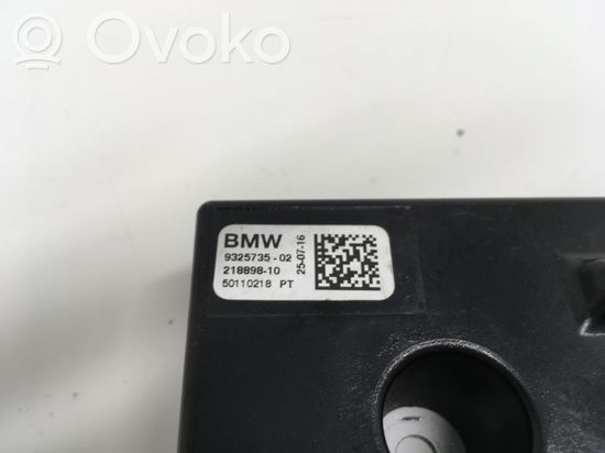BMW 6 F06 Gran coupe Aerial antenna amplifier 9325735