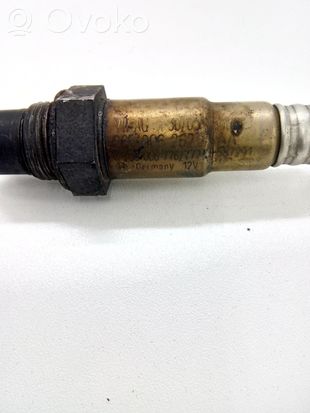 Volkswagen PASSAT B6 Lambda probe sensor 06F906262