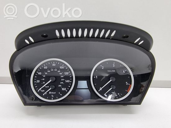 BMW 5 E60 E61 Speedometer (instrument cluster) 6974577 62116974577