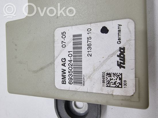 BMW 5 E60 E61 Aerial antenna amplifier 693502401 6935024