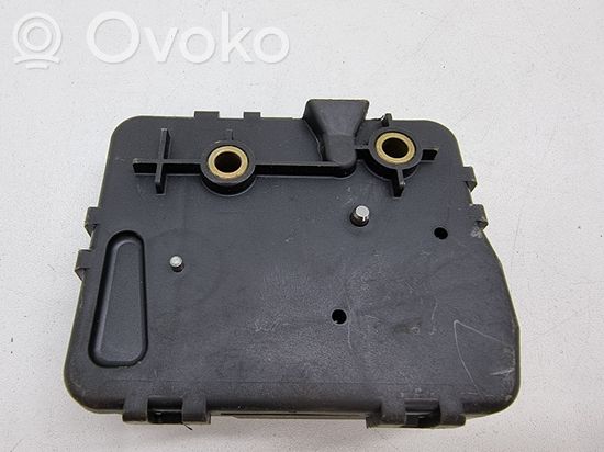 BMW 5 E60 E61 Tailgate window lock/catch/latch 8218849 8218849