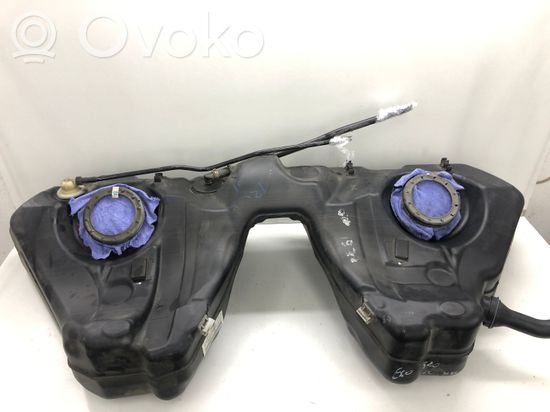 BMW 5 E60 E61 Fuel tank 7200183 4358374