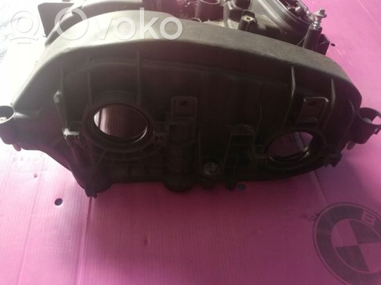 BMW 2 F45 Rocker cam cover 7611277