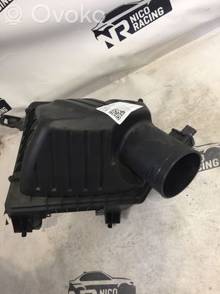 BMW X2 F39 Air filter box 8675262