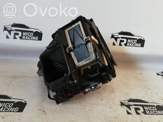 BMW 7 F01 F02 F03 F04 Heater fan/blower 6987595