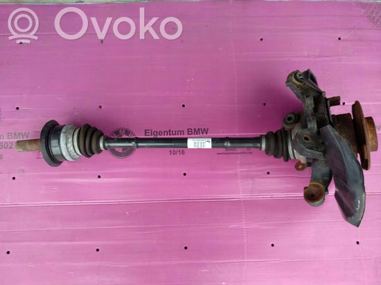BMW 1 F20 F21 Rear wheel hub spindle/knuckle 8680348