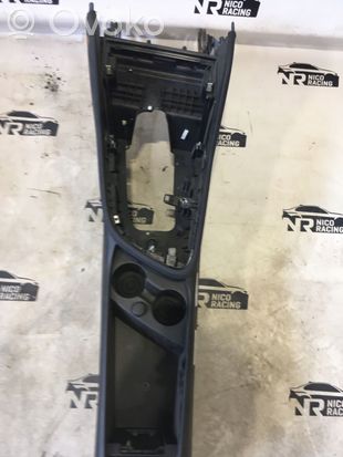 BMW 2 F45 Center console