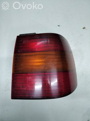 Volkswagen PASSAT B4 Rear/tail lights