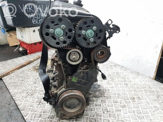 Volkswagen PASSAT B6 Engine BKP