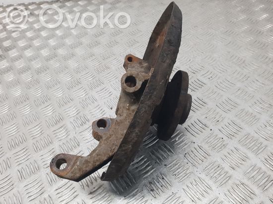 Audi 80 90 S2 B4 Front wheel hub