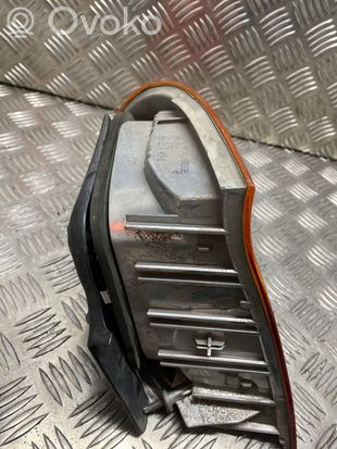 BMW 3 E46 Rear/tail lights 8375802 312022R