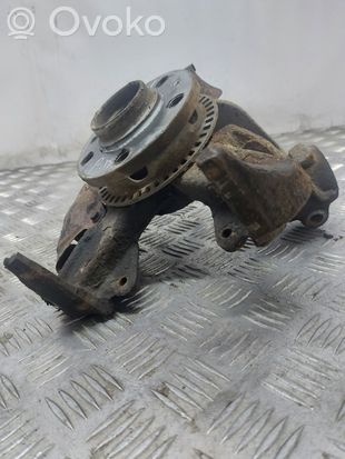 Audi A3 S3 8L Front wheel hub