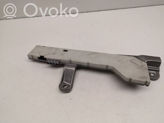 Mercedes-Benz E W212 Aerial antenna amplifier A2118200089 A2118200089 A2118200089