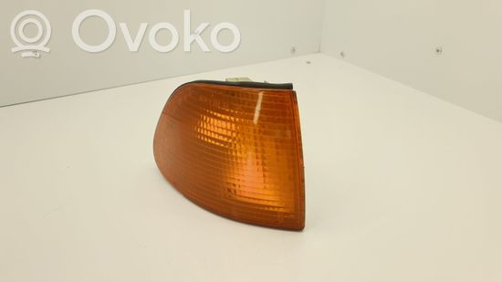 BMW 7 E38 Front indicator light 8352136 63138352136
