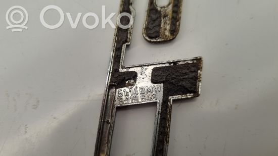 BMW 5 E34 Manufacturers badge/model letters 8119643 51148119643