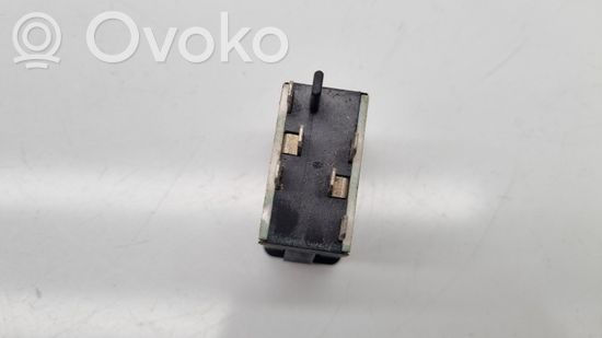 BMW 5 E28 Other switches/knobs/shifts 1368769