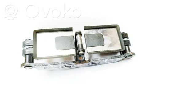 Volkswagen Phaeton Tailgate lock loop/hook striker 3D5827517B