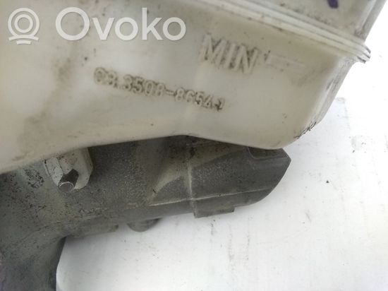 BMW 1 E81 E87 Master brake cylinder 03350886541 03350886531