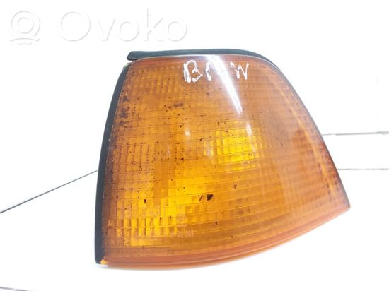 BMW 3 E36 Front indicator light 1387043 155051 0152606