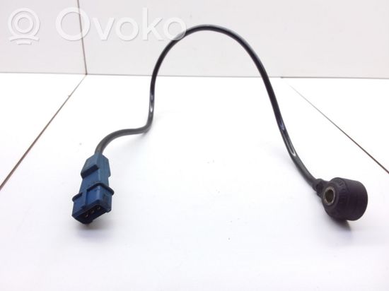 Audi A6 S6 C5 4B Detonation knock sensor 5WM1512 054905377G
