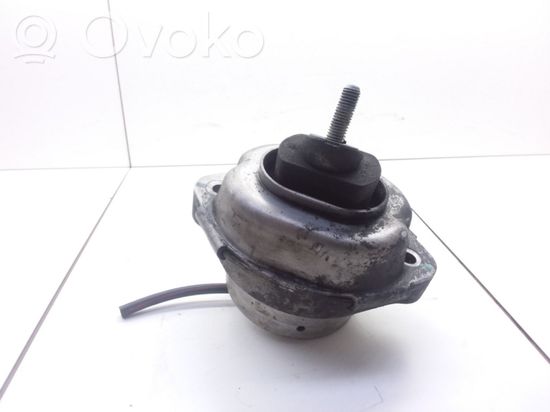 BMW X5 E53 Engine mount bracket 675844401