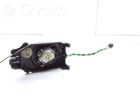 Mercedes-Benz E W210 Panel speaker 2108201902