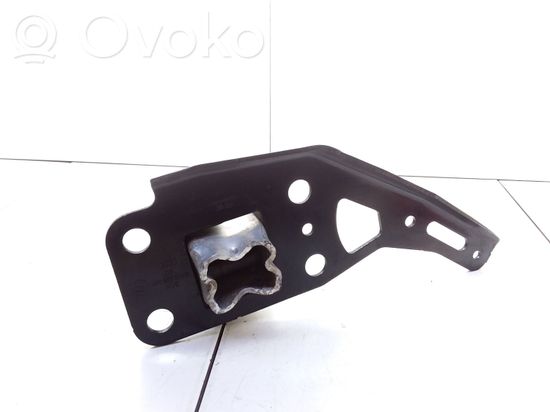 Audi A6 S6 C6 4F Front bumper mounting bracket 4F0805500B 4F0807134