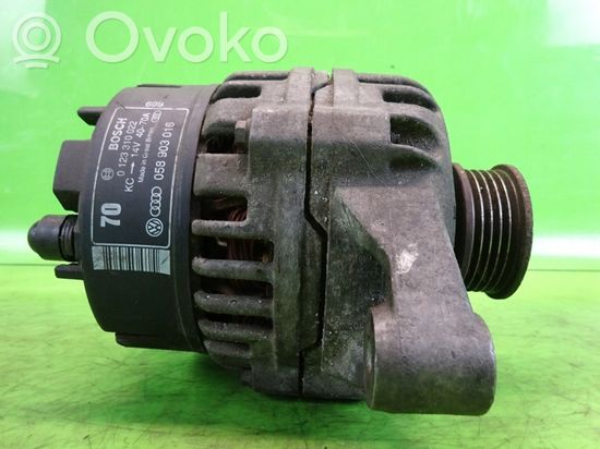 Audi A4 S4 B5 8D Generator/alternator 0123310022