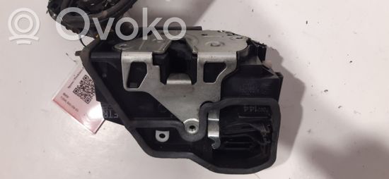 BMW 5 E60 E61 Front door lock 51217191616 A053702