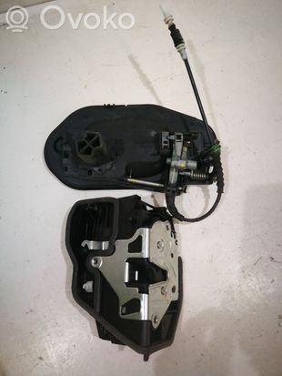 BMW 5 E60 E61 Rear door lock 51217199555