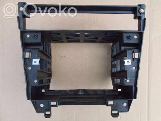 BMW 5 E60 E61 Radio/GPS head unit trim