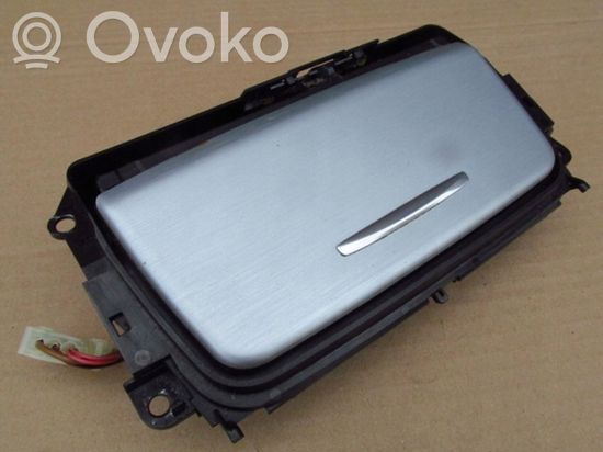 BMW 3 E90 E91 Ashtray (front) 7078571