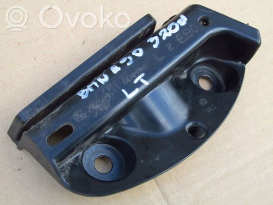 BMW 3 E90 E91 Rear bumper mounting bracket 7118193