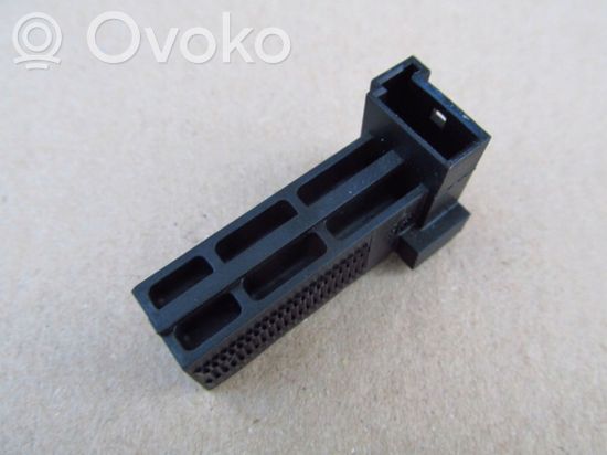 BMW 5 E60 E61 Brake pedal sensor switch 6957151
