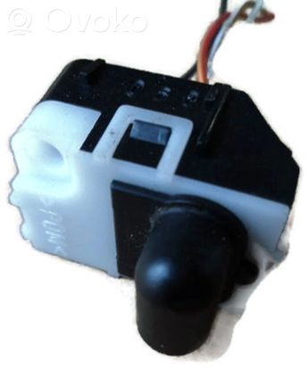 Audi A6 S6 C5 4B Sun solar sensor 4D0907539