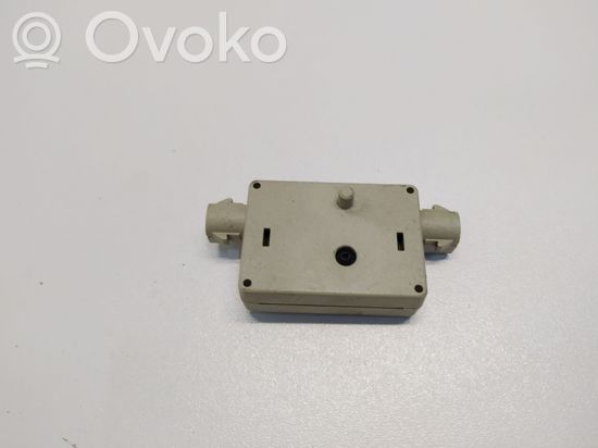 BMW 3 E92 E93 Aerial antenna filter 9115567 213675 28053458