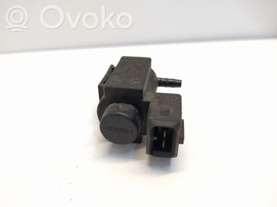 BMW 3 E90 E91 Turbo solenoid valve 72234100